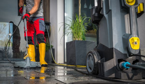 Cost of Commercial Pressure Cleaning in Doylestown