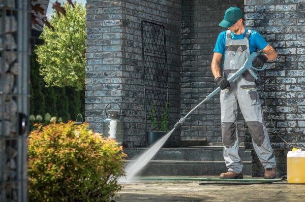 Cost of Outside House Cleaning in Doylestown